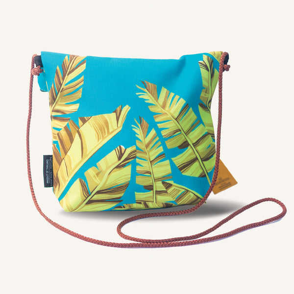 กระเป๋าสะพายข้าง แบบพับได้ ลายใบตอง  Tropical : Foldable Bag No1