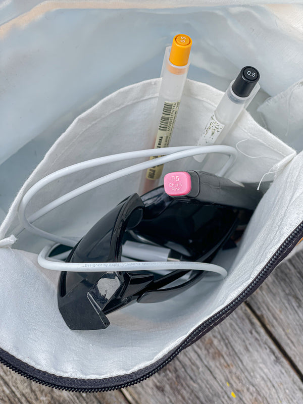 กระเป๋าคลัช : Whale shark clutch bag